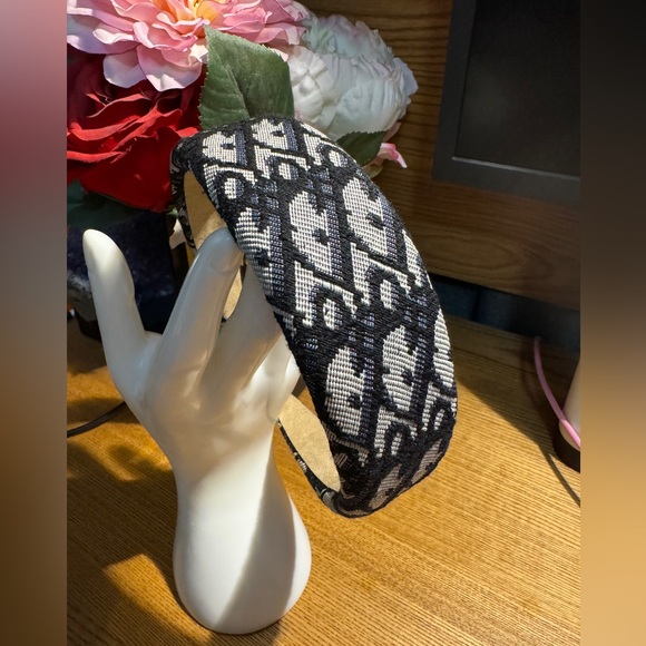 Headband Fashion Navy Blue pattern NWT - Picture 2 of 3